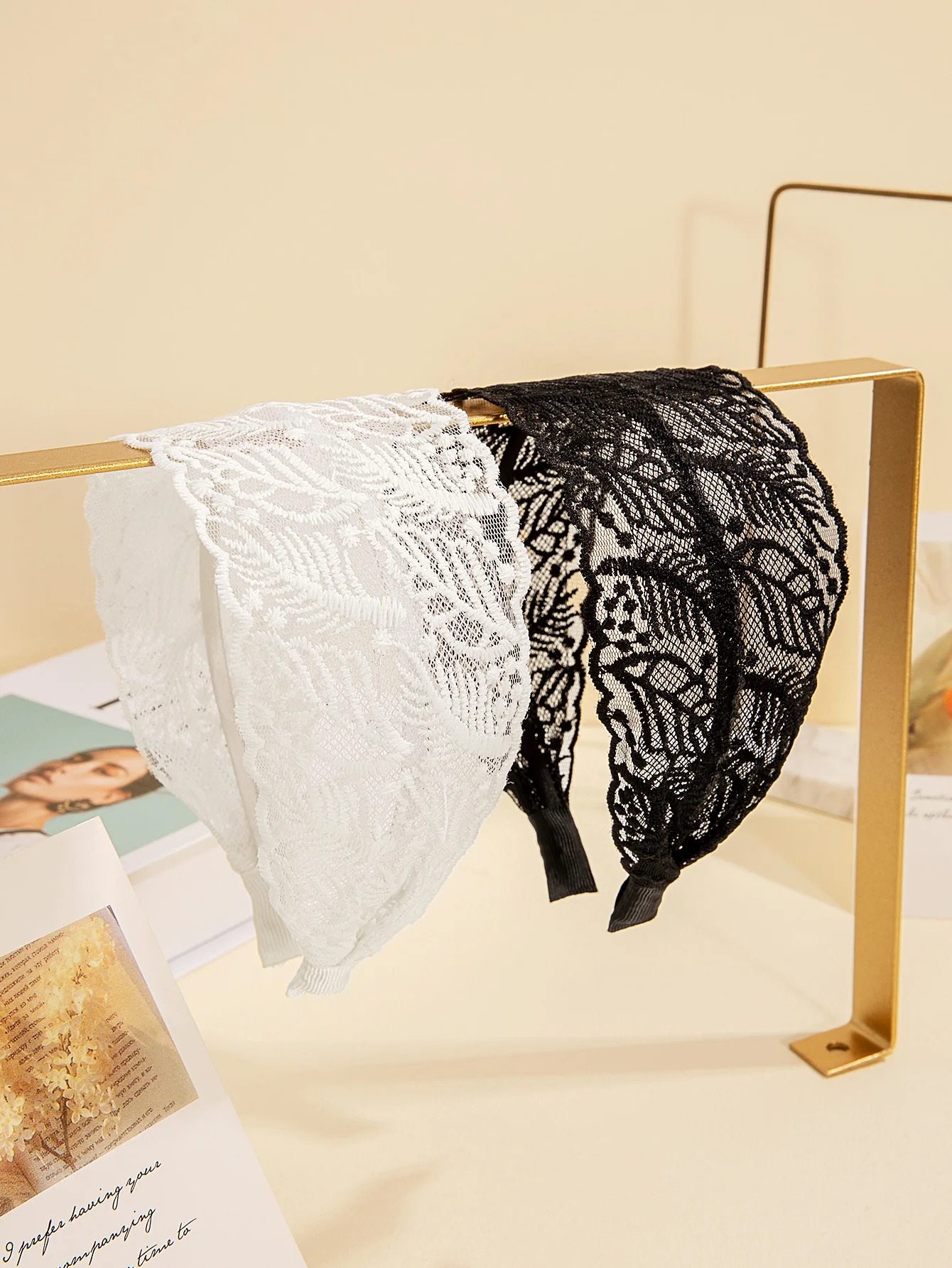 Vintage Lace Embroidery Decorate Comfortable 2 Piece Hair band