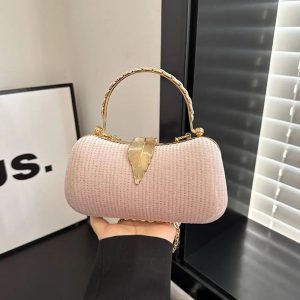 Rhinestone Decorative Elegant Silk Banquet Clutch