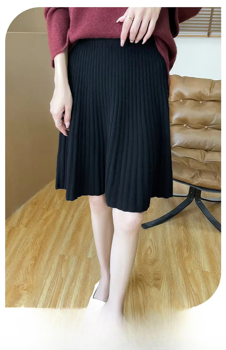 Pleated Fashion Losse Knit High-End Elegant And Vintage Mini Skirts