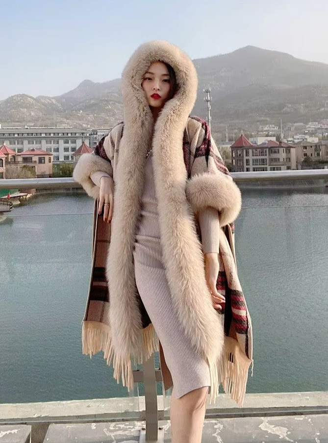 Casual Fur V-Neck Thick Warm Poncho Cape Loose Fit Mid-length Coats