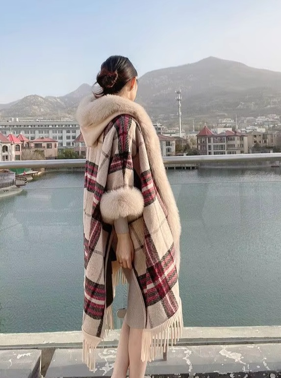 Casual Fur V-Neck Thick Warm Poncho Cape Loose Fit Mid-length Coats - Image 2