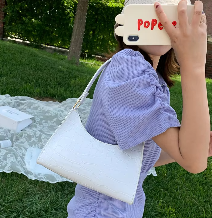 Casual PU Leather Solid Color Chain Retro Totes Shoulder Shopping Handbag - Image 30