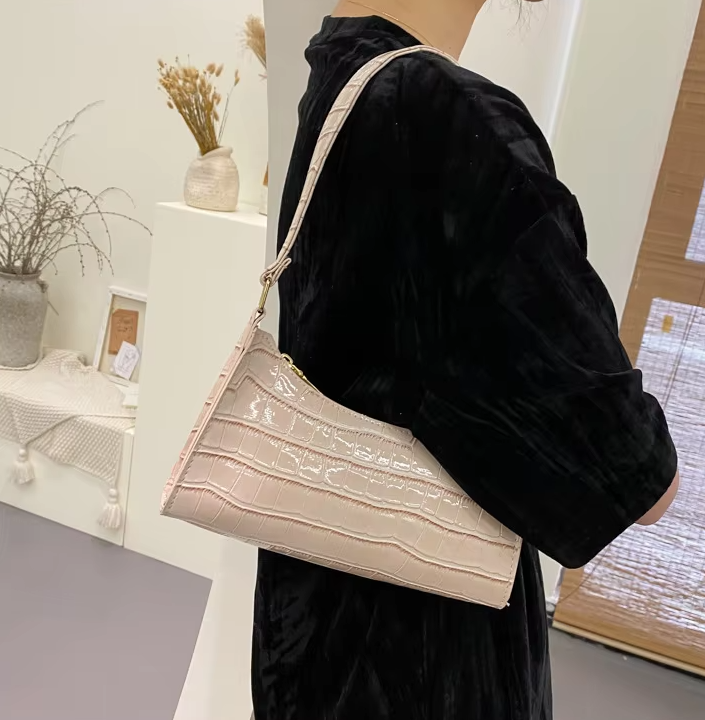 Casual PU Leather Solid Color Chain Retro Totes Shoulder Shopping Handbag - Image 26