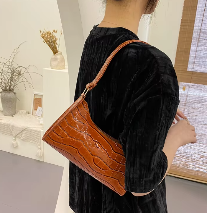 Casual PU Leather Solid Color Chain Retro Totes Shoulder Shopping Handbag - Image 22