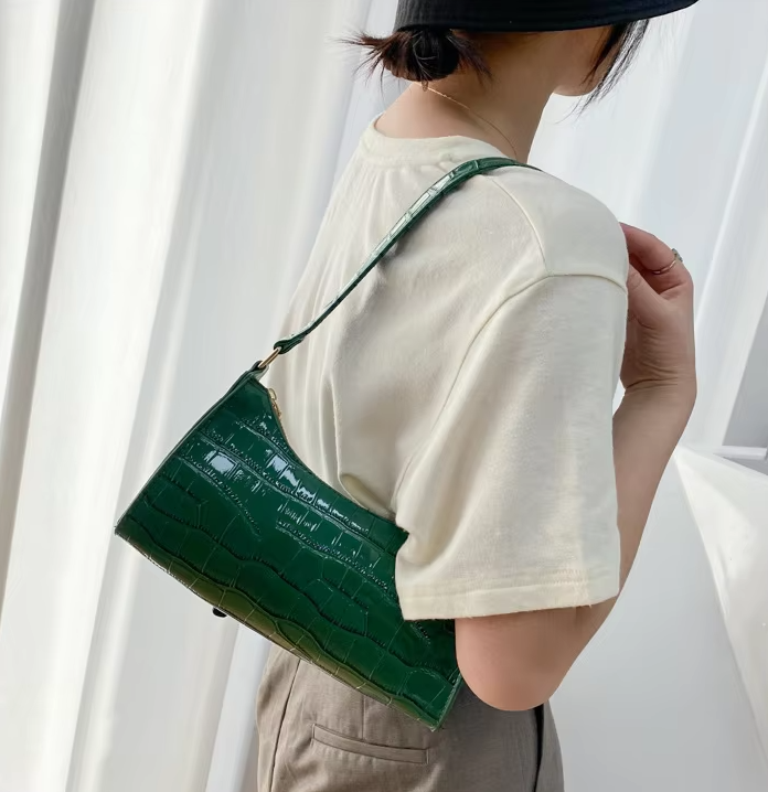 Casual PU Leather Solid Color Chain Retro Totes Shoulder Shopping Handbag - Image 2