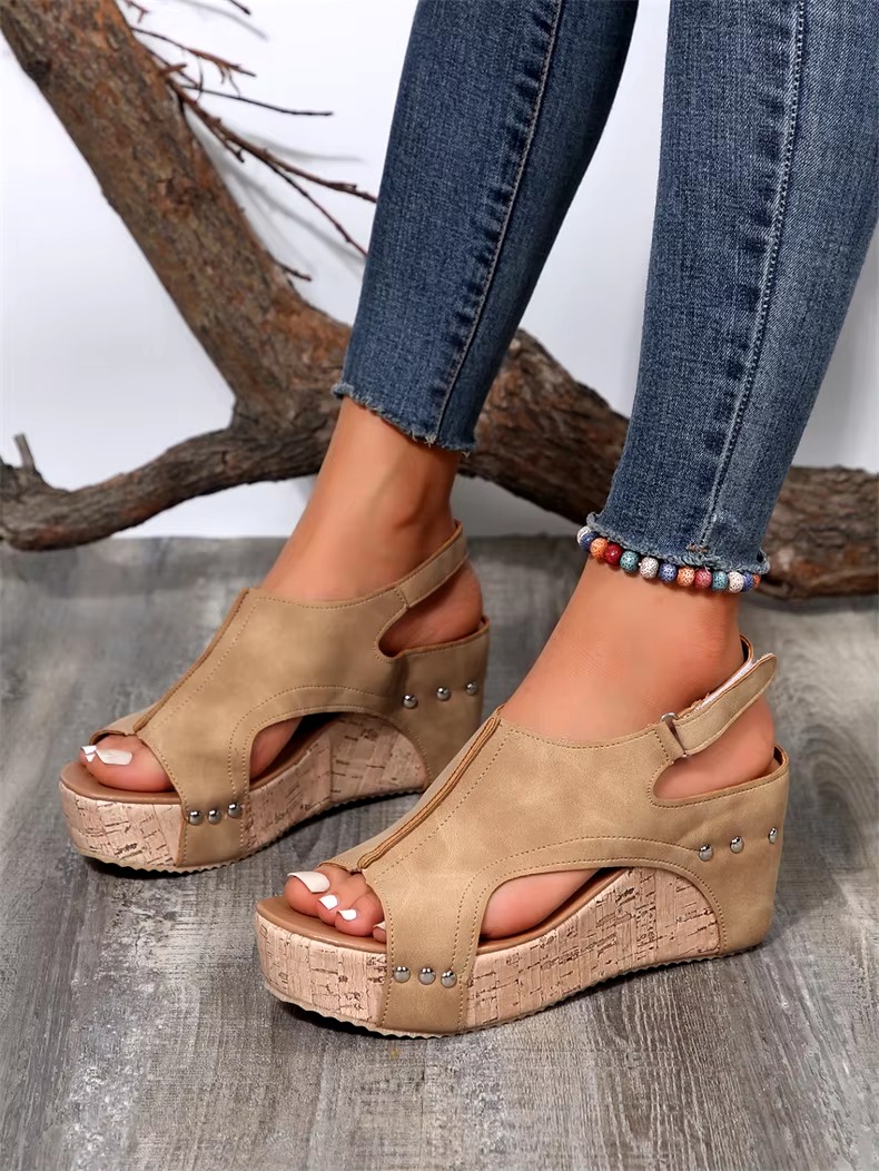 Casual Rubber Sole Buckle Platform Wedge Sandals - Image 9