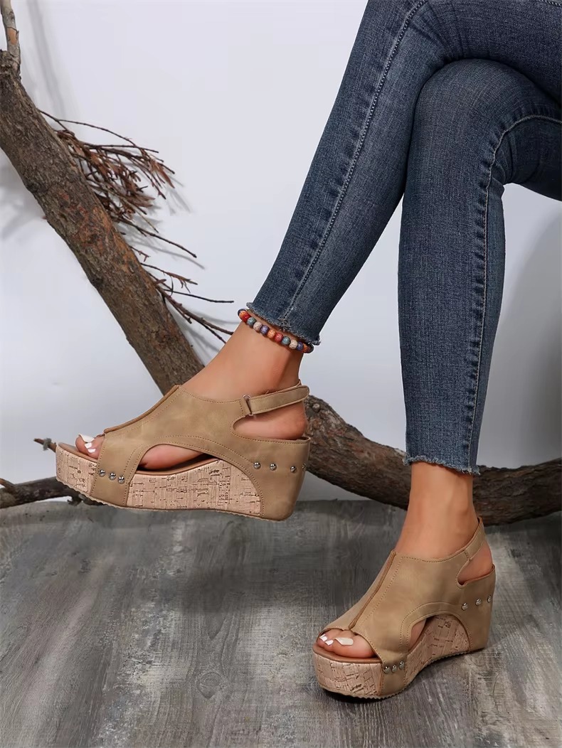 Casual Rubber Sole Buckle Platform Wedge Sandals - Image 10