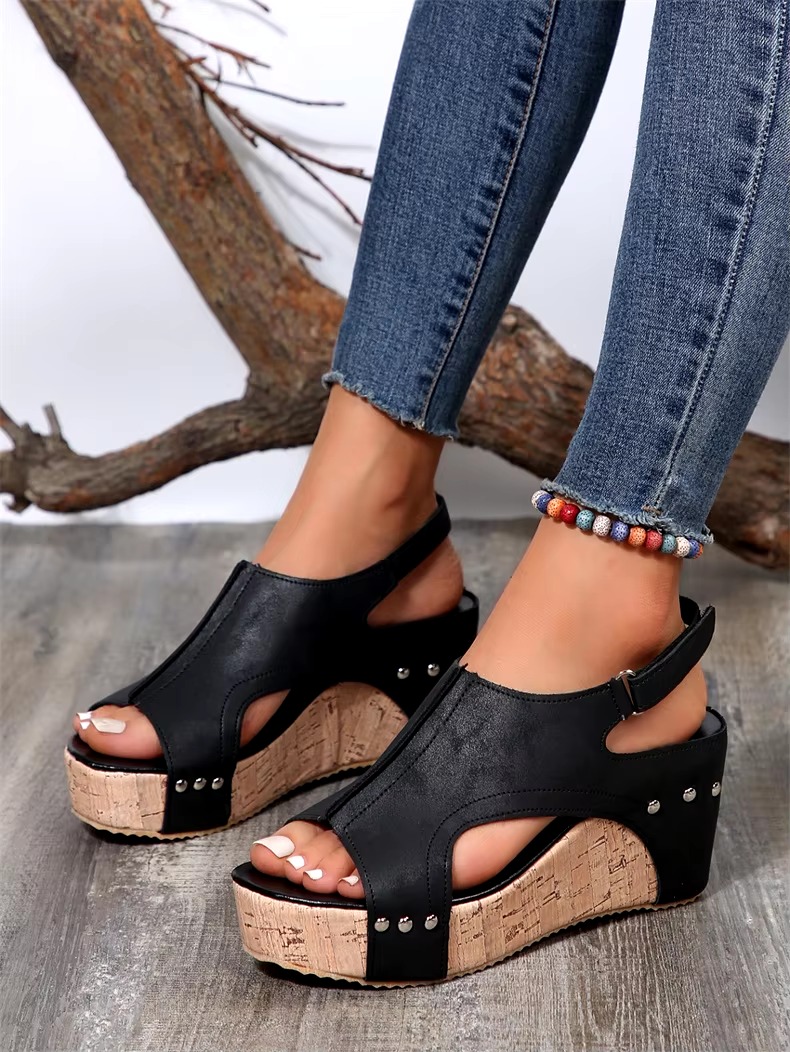 Casual Rubber Sole Buckle Platform Wedge Sandals