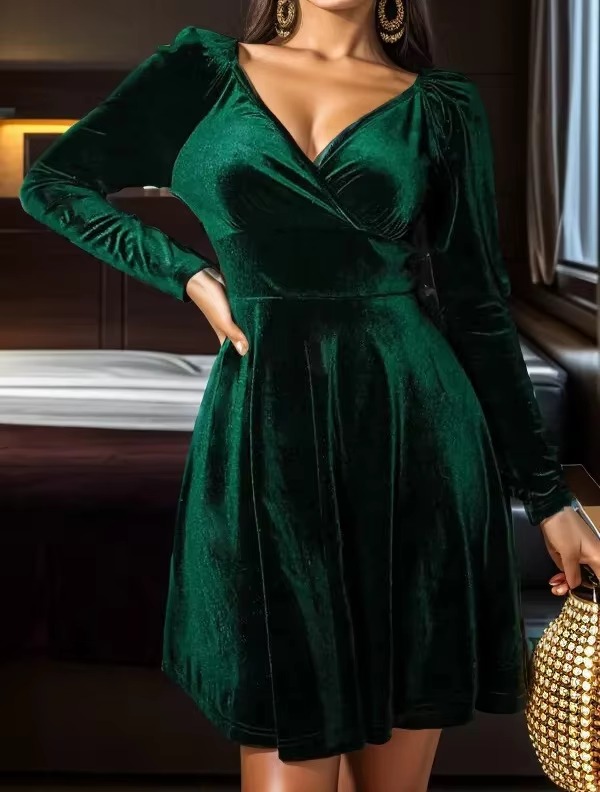 Elegant Long-Sleeved Velvet Slight Stretch Mini Dress - Image 10