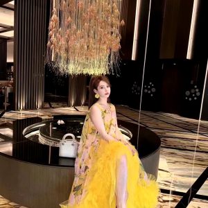 Elegant O-Neck Sleeveless Flower Printed Mesh Stitched Loose Long