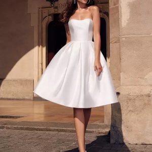 Elegant Satin Strapless Sleeveless Semi Formal Party Dress