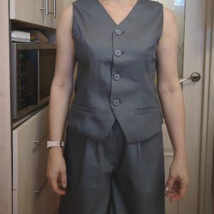 Elegant Solid V-Neck Single Breasted Chic Vest Shorts Suit 2 Piece Sets100.jpg__11zon