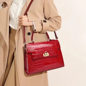 Genuine leather crocodile pattern cowhide material square one shoulder crossbody handbag