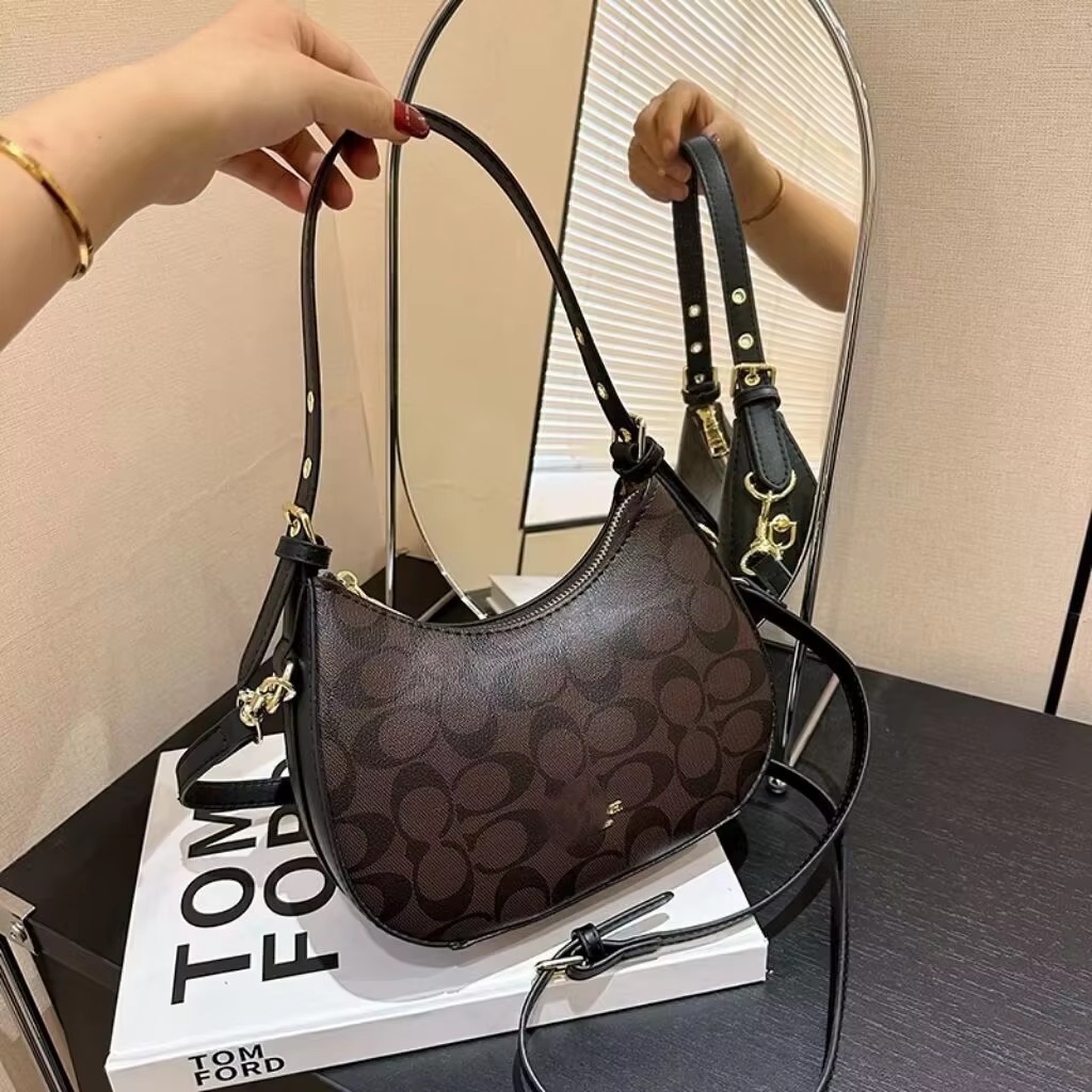 Trendy Versatile Leisure Leather Horizontal square Simple Designer Shoulder Hobo Bag - Image 6