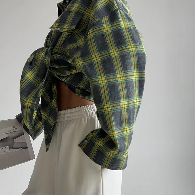 Vintage Long Sleeve Plaid Lapel Pocket Oversized Shirt - Image 4