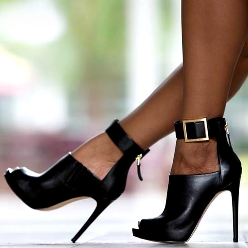 Aesthetic PU Peep Toe Metal Button High Heels Sandals