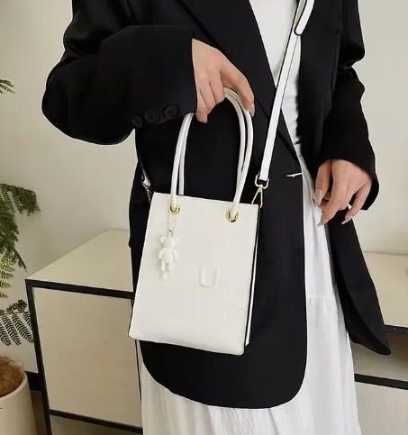 Casual Flap Pocket Versatile Crossbody Small Square Bag - Image 5