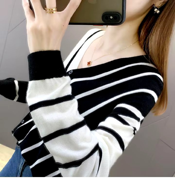 Casual Striped V-Neck Losse Knitted Pullovers Button Fashion Elegant Sweaters - Image 18