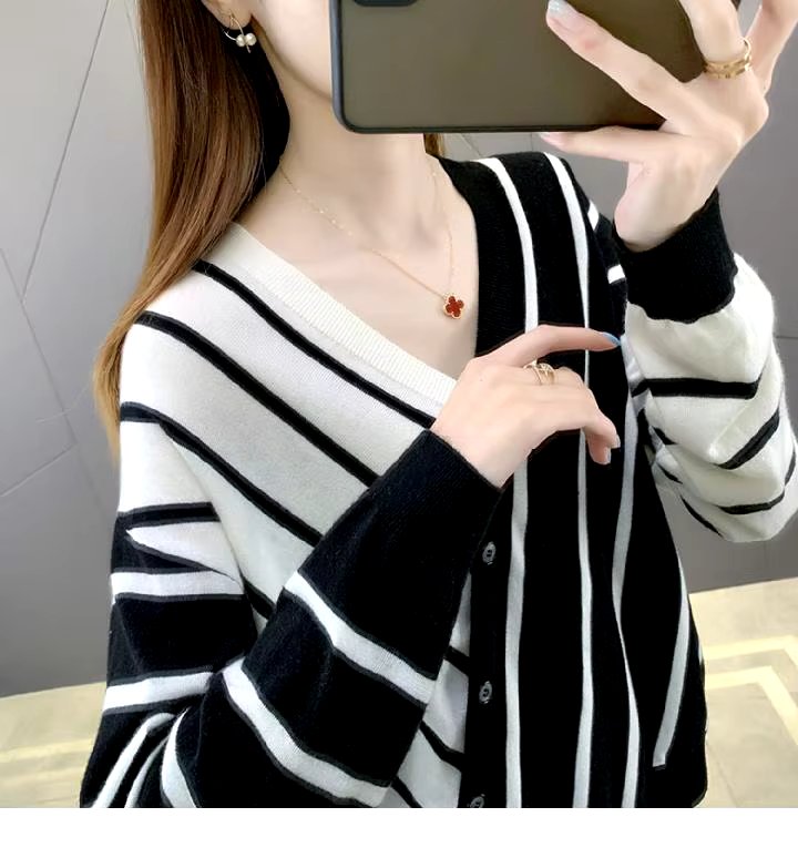 Casual Striped V-Neck Losse Knitted Pullovers Button Fashion Elegant Sweaters - Image 16