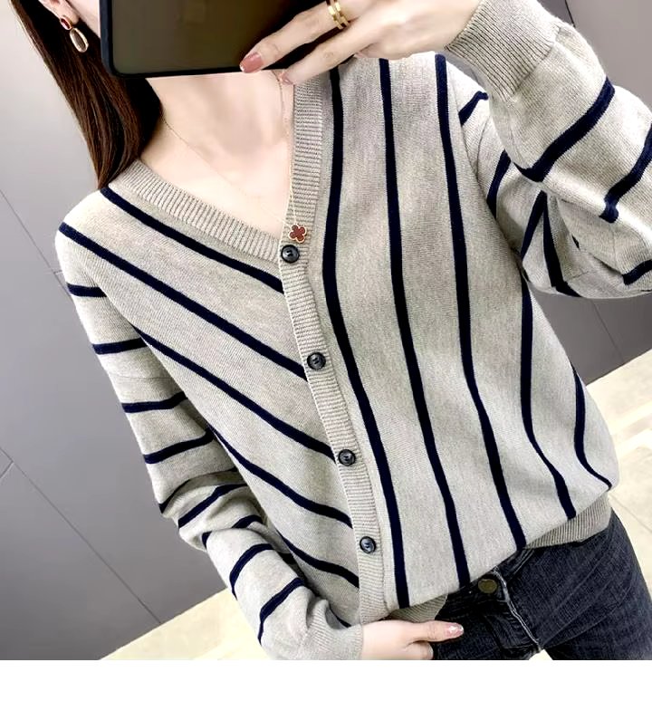 Casual Striped V-Neck Losse Knitted Pullovers Button Fashion Elegant Sweaters - Image 17
