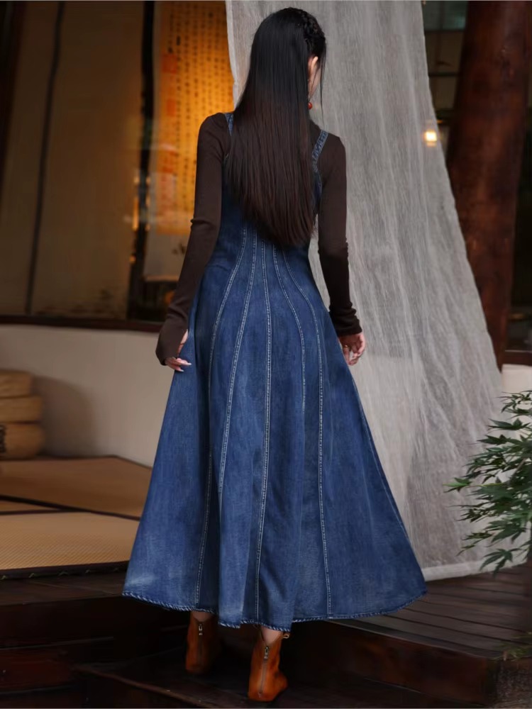 Elegant Embroidered Square Collar Slim Fit Retro Strap Denim Long Dress - Image 4