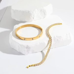 Luxury Love Dangles Cubic Zirconia Cuff Bracelets