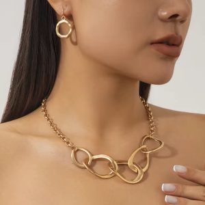 Classic Metal Punk Geometric Irregular Circle Banquet Chain