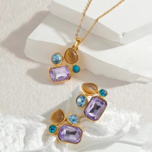 Inlaid Zircon Geometric Gold Plated Stainless Steel Light Luxury Necklace Set