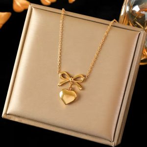Stylish Love Heart Shape Stainless Steel Gold Plated Necklace