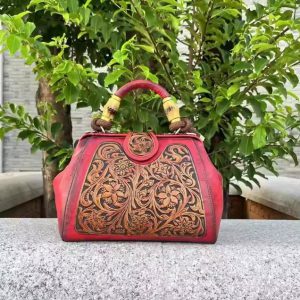 Vintage Silt Pocket Carved Leather Designer Handbags