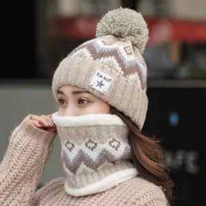 2PCS Ear Protection Plush Velvet Windproof Outdoor Hats Neck Warmer Scarf Set