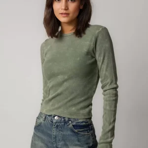 Casual Solid Color Long Sleeves Tees Jewel Neck Polyester Tee Shirt