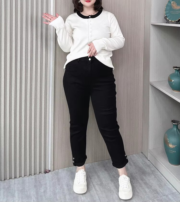 Casual Two Buttons High Waist Stretched Slim Plus Size Jeans - Image 9