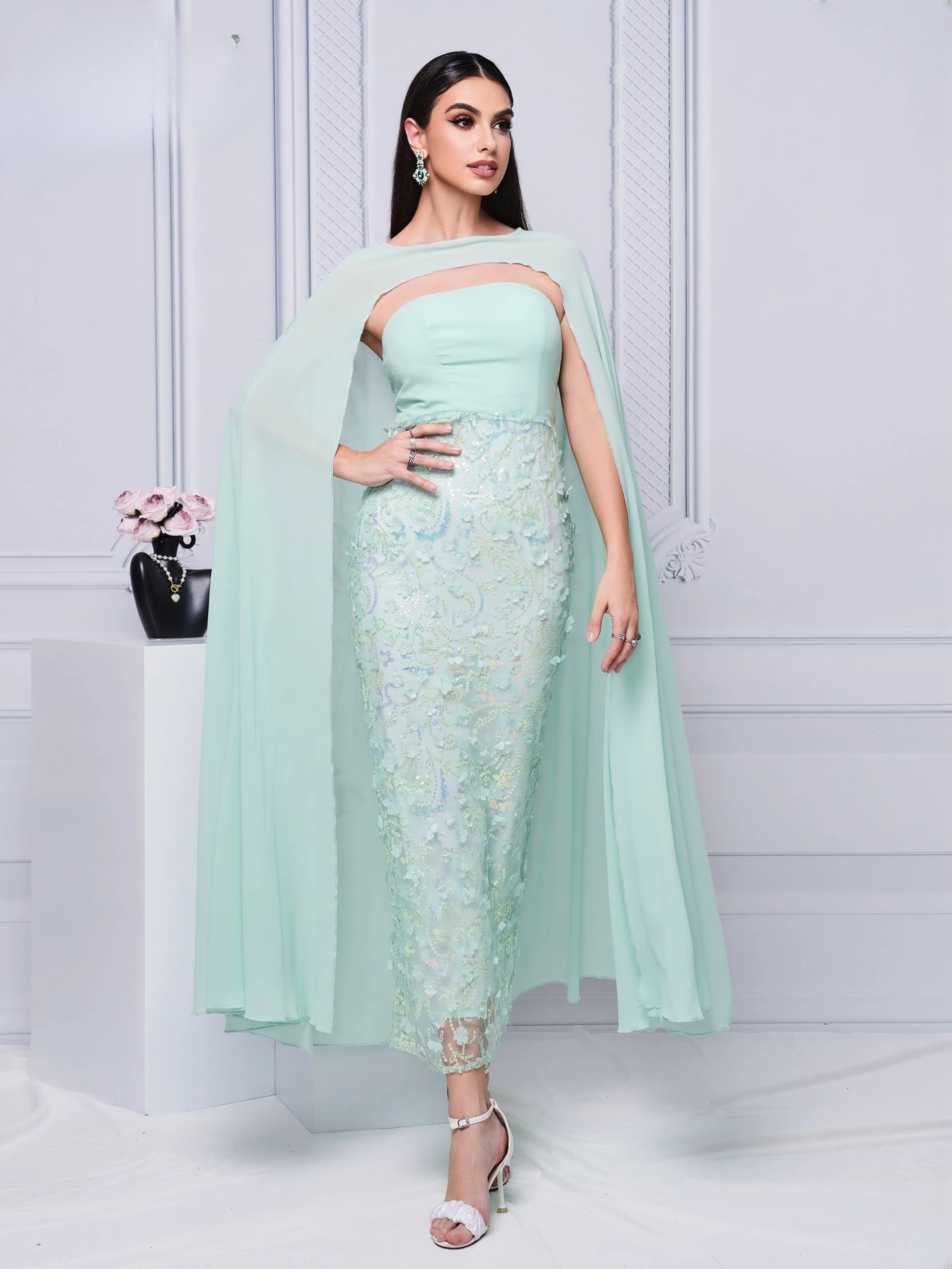 Elegant Beautiful Flowing Cape empire Waist Cocktail Prom Party Dress - Image 3