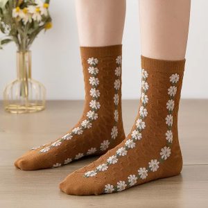Floral Embroidery Retro Vintage Streetwear Cute Cotton Socks