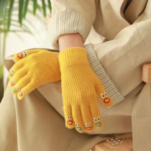 Funny Facial Expression Knitted Thickened Soft Crochet Mittens Spoof Outdoor Gloves
