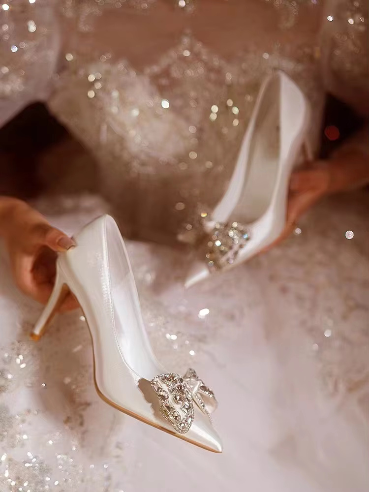 Bow Pattern High Sense French Satin Bridal High Heels Shoes - Image 2
