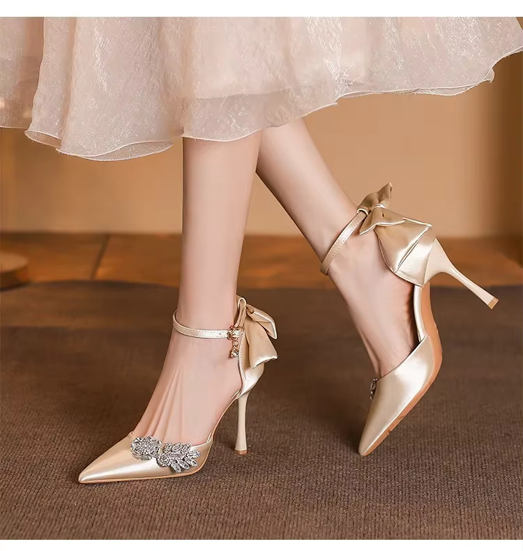 Rhinestone Flower Fashion Hollow High Pointed Heels Wedding Stiletto Shoes