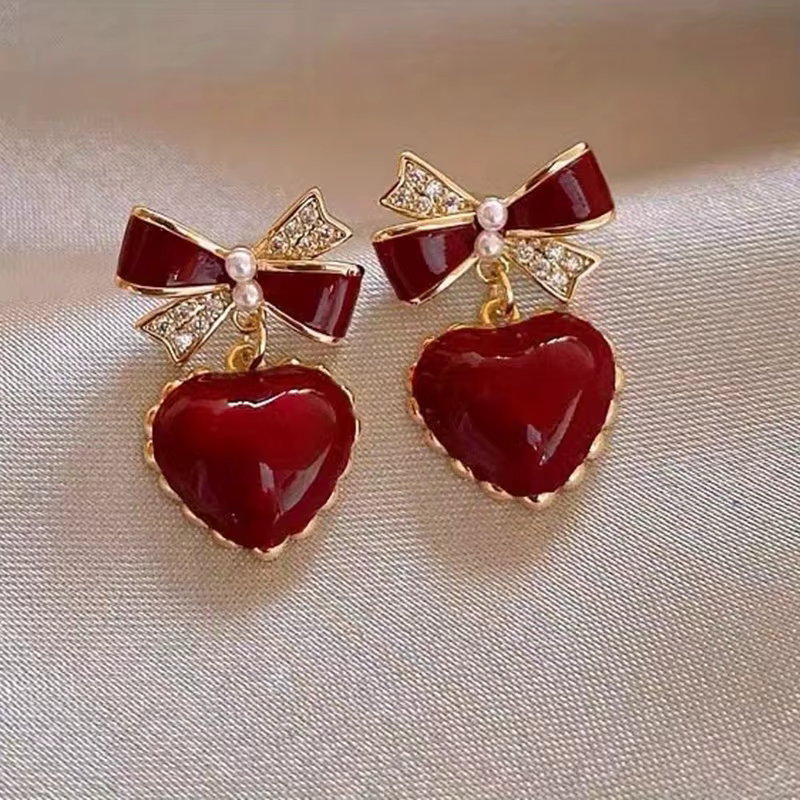 Beautiful Creative Heart Shaped Exquisite Party Dangle Earrings - Image 3