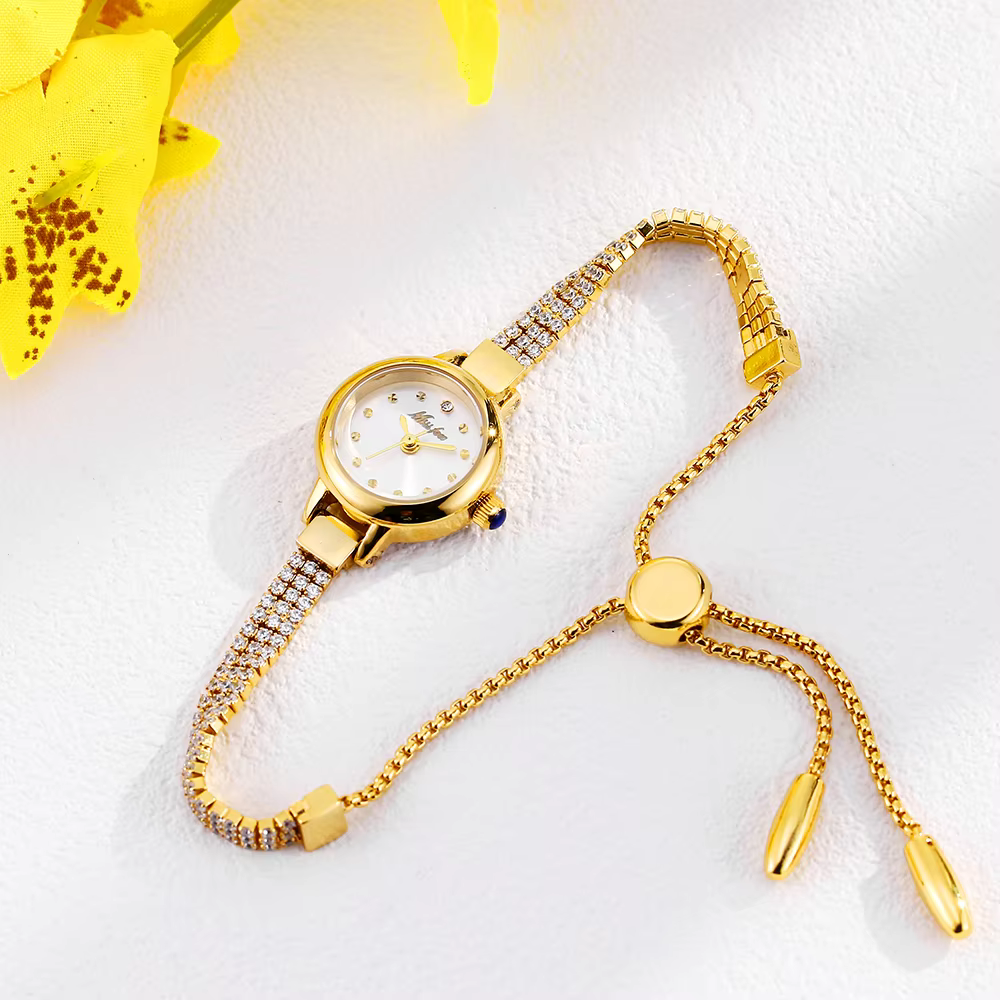 Diamond Bracelet Simple Stylish Quartz Watch Mini Dial Party Dress Wristwatch - Image 2