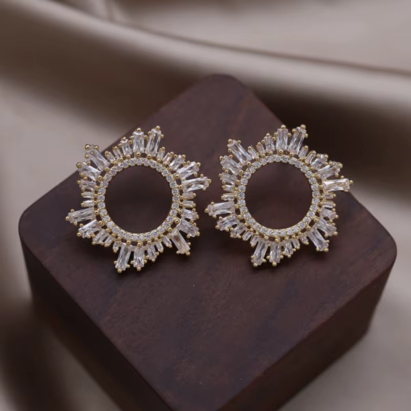 Elegant 14K Gold Plated Luxury Zircon Irregular Round Party Earrings