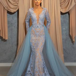 Elegant Full-sleeve Applique Glamorous Floor-Length Gown