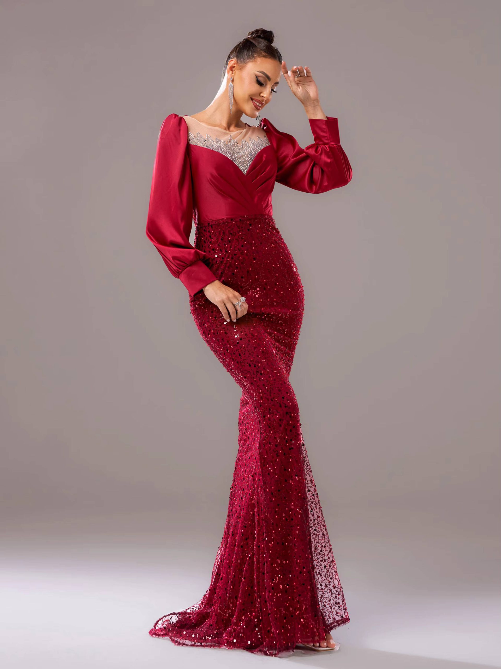 Elegant Long Sleeved Sequin Mermaid Birthday Party Maxi Dress - Image 4