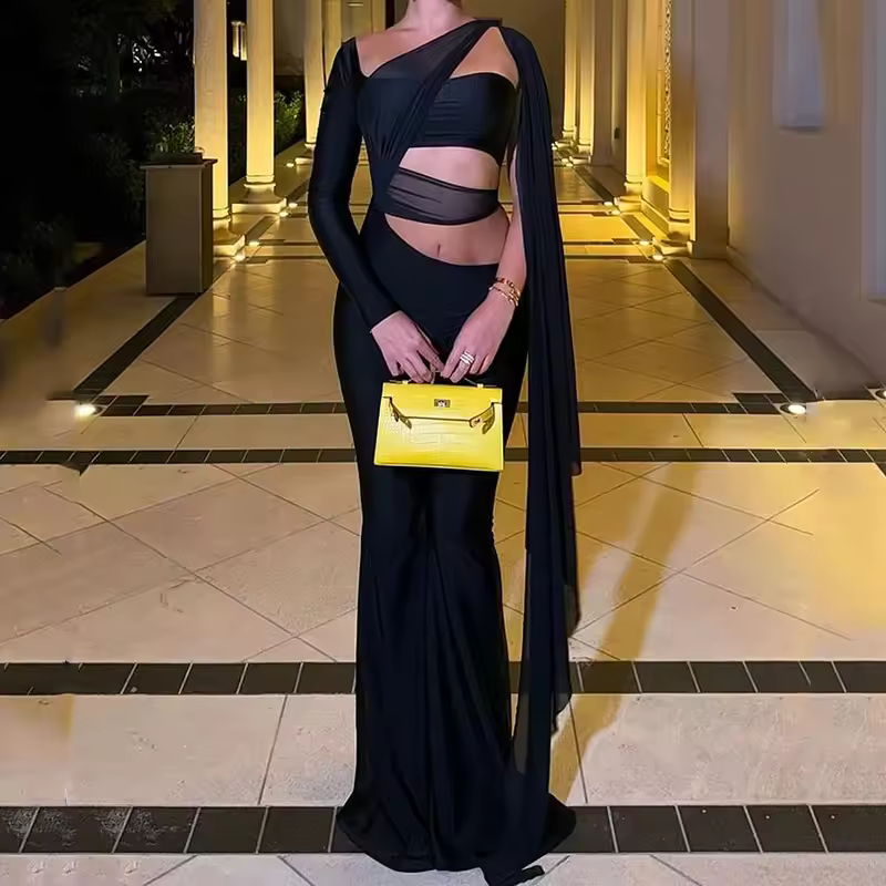 Elegant One Shoulder Hollow Out Irregular Skinny Jumpsuit - Image 2