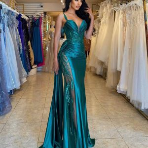 Elegant Spaghetti Strap V-neck Satin Wedding Party Maxi Dress