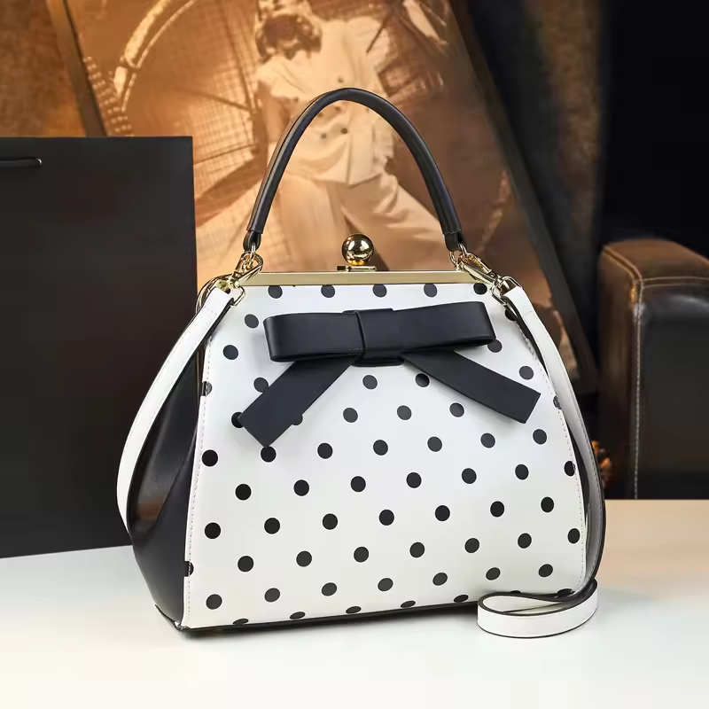 Luxury Fashion Leather Clip Messenger Tote Shoulder Crossbody Bag