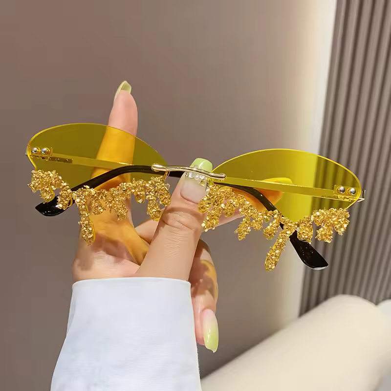 Rhinestone Tear Shape Punk Party Diamond Rimless Sun Glasses - Image 4