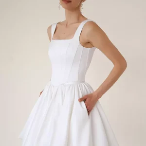 Square Neck Sleeveless Bridal Short Wedding Dresses