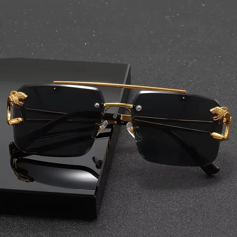 Vintage Luxury Cool Tiger Stand Frameless Outdoor Travel Anti Glare Glass