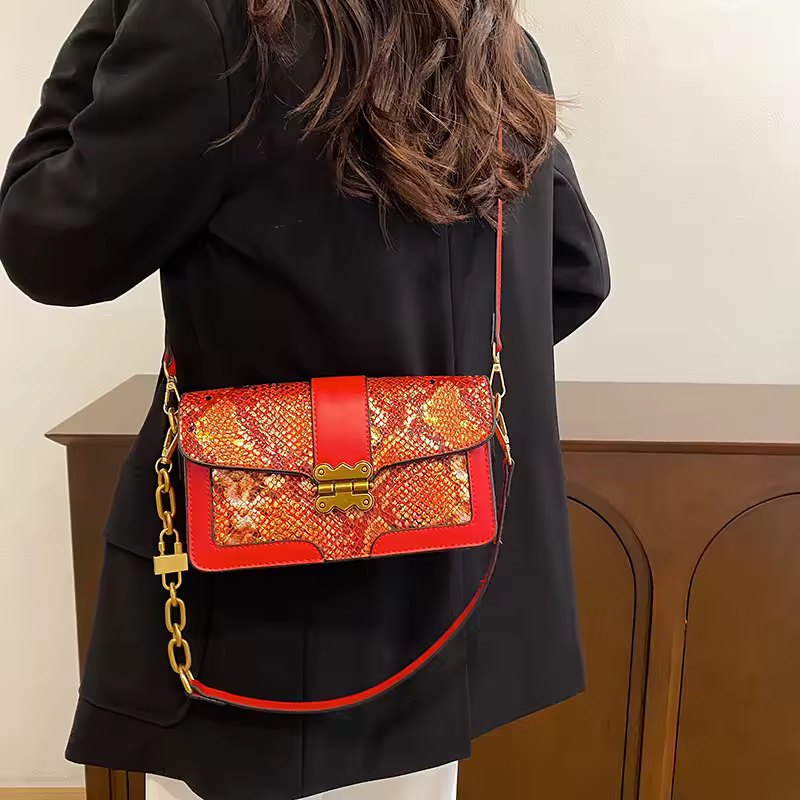 Butterfly Lock Buckle Leather Crossbody Small Square Designer Snake Handbags